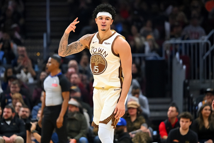 勇士新星桑托斯崛起成核心 高球商引领进攻革命