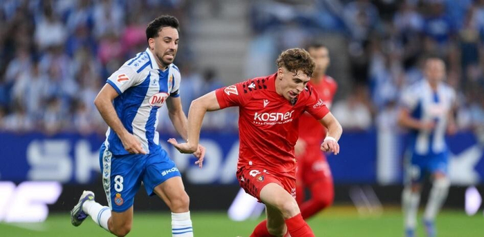 皇马回购权牵制巴萨引援 穆尼奥斯转会前景扑朔