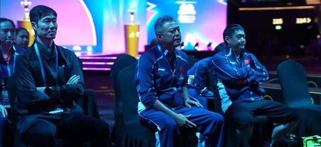 孙颖莎澳门世界杯女单14决赛逆转晋级，决胜局关