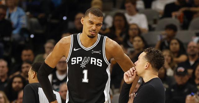 文班亚马肋骨挫伤提前离场 马刺轻取76人专家称